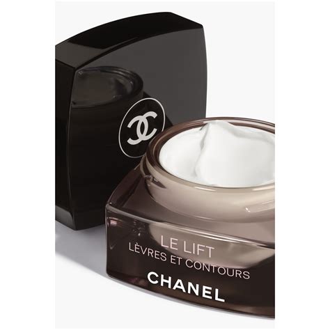 chanel lip moisturizer